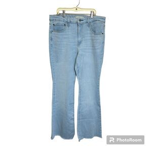 Levis 726 Jeans Women Size 33 Flared Bell Bottoms Stretch Blue Denim‎ Distressed